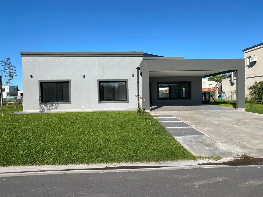 Venta Casa a estrenar 3 dormitorios, 2 cocheras, 151m2, Mariano Castex, El Rebenque, Canning