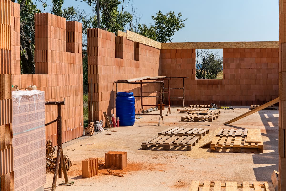 Cuánto cuesta construir una casa “barata” de 100 metros cuadrados en julio 2025