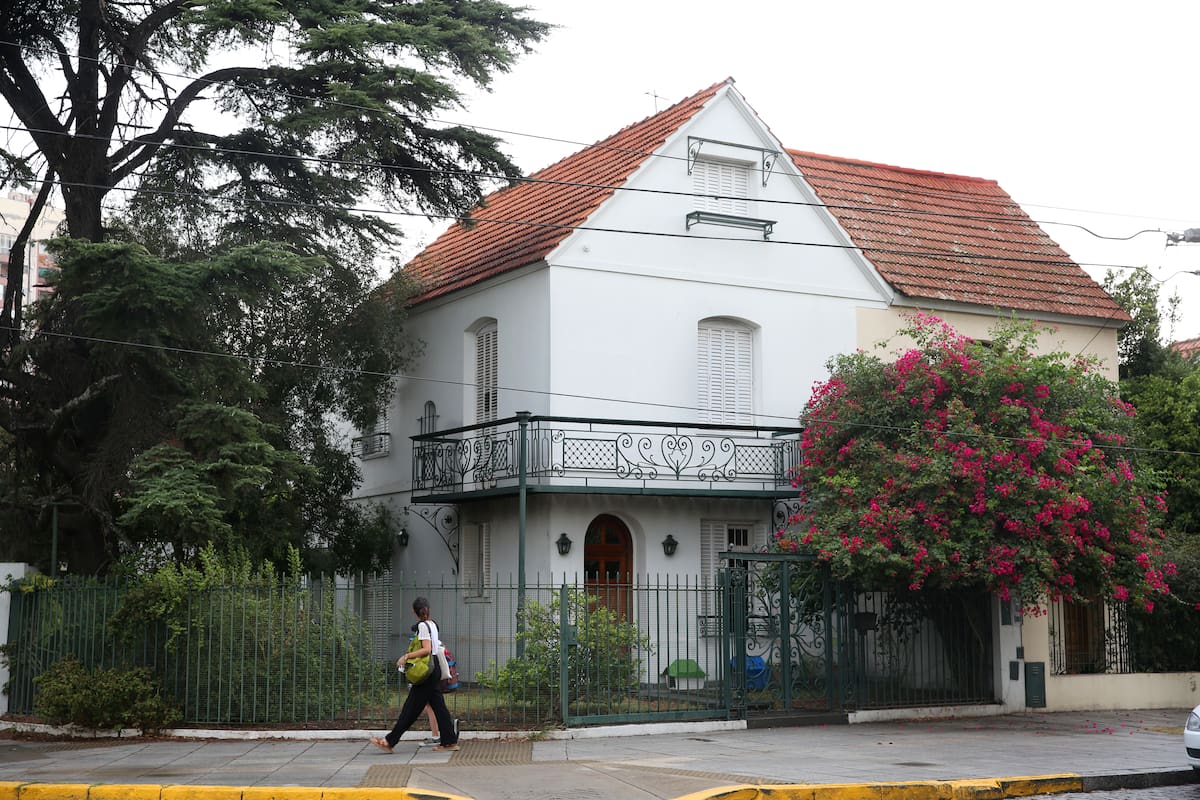 El precio de las casas sube más que el de los departamentos en venta en CABA