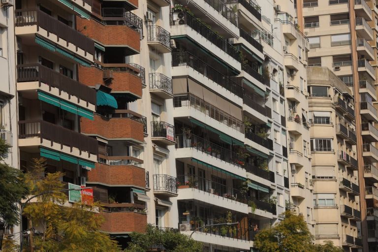 Propiedades: costos en retroceso, ventas en recuperación y créditos hipotecarios más caros