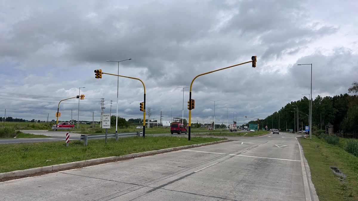 Canning: tras el temporal, no funcionan los semáforos de la Ruta 58 y El Deslinde