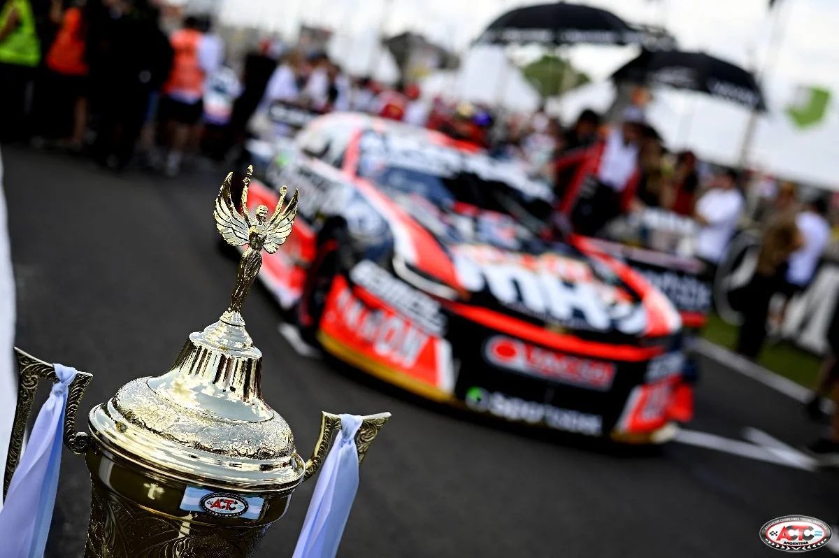 LA DEFINICIÓN DEL TC: CANNING MOTORSPORT VS PRADECON RACING 1 LA DEFINICIÓN DEL TC: CANNING MOTORSPORT VS PRADECON RACING