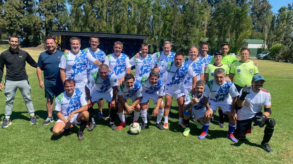 Los equipos siguen con la preparación en Adues Sport: Saint Thomas Oeste goleó a Fincas de San Vicente