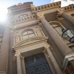 El Banco Central ya superó el 10% de la meta de compra de reservas para todo 2026 y apuntala la baja del riesgo país