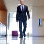 Es probable que Powell y la Fed desafíen a Trump una vez más al mantener estables las tasas hoy