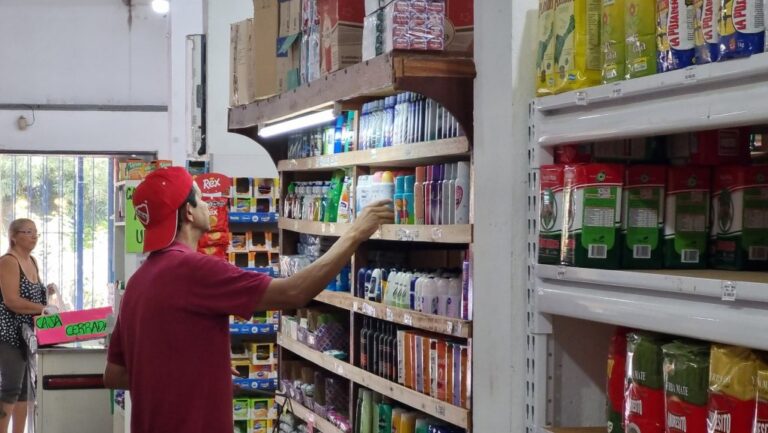 Proyectan inflación del 31,5% para 2026 y del 3,7% en enero 3 Proyectan un 31,5% de inflación en 2026 y en enero que se ubique en 3,7%