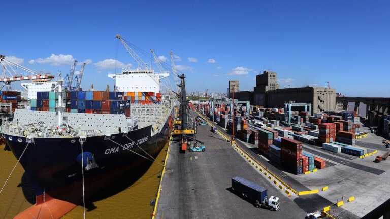 Salto en importaciones explica el mayor rojo comercial para Argentina con Brasil en ocho años