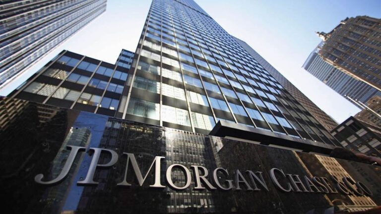 Para J.P. Morgan, las reformas estructurales de Javier Milei impulsarán la inversión en la Argentina