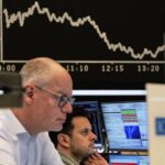 Monedas cierran mixtas tras informe laboral de EEUU que aleja recorte de tasas Fed