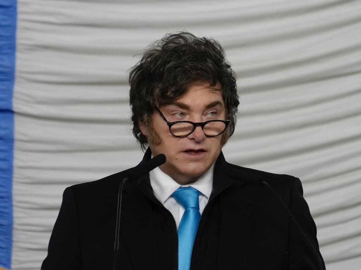 Dólar, Inflación y PBI: ¿Por qué Mercado y Analistas Desacuerdan con las Proyecciones del Gobierno? 1 Dólar, Inflación y PBI: ¿Por qué Mercado y Analistas Desacuerdan con las Proyecciones del Gobierno?