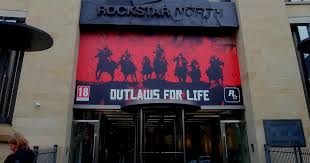 <html>
<head> <title>Explosión en Rockstar North: Últimas Noticias sobre el Incidente</title>
</head>
<body> <h2>Incidente en las Oficinas de Rockstar North</h2> <p>Las oficinas de <strong>Rockstar Games</strong> en Escocia se vieron involucradas en un incidente grave luego de una explosión que llevó a los servicios de emergencia a responder rápidamente. Según informes recientes, el desarrollador de GTA 6, Rockstar North, fue el epicentro de esta situación preocupante.</p> <h2>Detalles del Suceso</h2> <p>La explosión, atribuida a un fallo en una caldera, ocurrió en la mañana del día de hoy. Como resultado, el edificio fue acordonado por las autoridades mientras se llevaban a cabo las investigaciones pertinentes. Los equipos de bomberos trabajaron para controlar la situación y asegurarse de que no hubiera heridos.</p> <h2>Reacción de la Compañía</h2> <p><strong>Rockstar Games</strong> ha confirmado que su sede en Escocia está "abierta y operativa" a pesar de este incidente. La compañía se mantiene comprometida con la seguridad de sus empleados y está colaborando con las autoridades para esclarecer lo sucedido.</p> <h2>Impacto en el Desarrollo de GTA 6</h2> <p>No se han reportado interrupciones significativas en el desarrollo de GTA 6, aunque los detalles sobre el impacto a largo plazo aún son inciertos. Los fanáticos esperan ansiosos más noticias sobre la próxima entrega de la exitosa franquicia.</p> <h2>Conclusión</h2> <p>Este incidente marca un momento crítico para <strong>Rockstar Games</strong> y su equipo en Rockstar North. A medida que se desarrollen más detalles sobre la explosión, la comunidad de jugadores estará atenta a las actualizaciones sobre la situación y el avance en el desarrollo de GTA 6.</p>
</body>
</html> 6 rockstar games