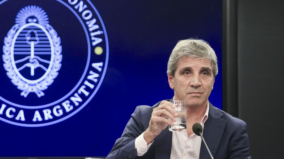 Datos de inflación del Indec: Luis Caputo explica el menor índice en 8 años