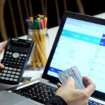 La deuda de las familias con billeteras alcanzó un récord y se duplicó en un año la cantidad de créditos “irrecuperables”