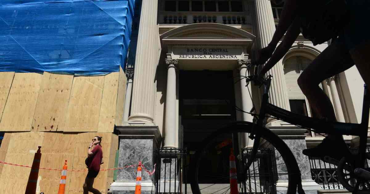 Euforia financiera y economía fría: dos visiones sobre el agro y la energía en 2026