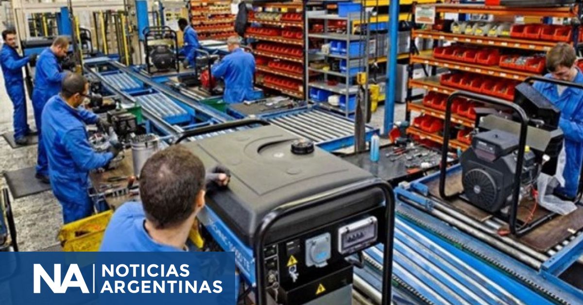 Pymes alertan sobre crisis industrial y exigen cambios en el programa económico