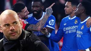 <html>
<head> <title>Arda Güler: Futuro Estrella del Fútbol Turco y Su Impacto en la UEFA Champions League</title> <meta name="description" content="Descubre el impacto de Arda Güler en el fútbol internacional y su trayectoria en la UEFA Champions League.">
</head>
<body> <h1>Arda Güler: Futuro Estrella del Fútbol Turco y Su Impacto en la UEFA Champions League</h1>
<p><strong>Arda Güler se ha consolidado como una de las figuras emergentes más destacadas del fútbol turco.</strong> A sus cortos años, su habilidad y desempeño en el campo han captado la atención de los aficionados y expertos del deporte. Su trayectoria en las ligas europeas promete revolucionar el juego a nivel internacional.</p> <h2>Los Desafíos de Arda Güler en el Fútbol Internacional</h2>
<p><strong>El joven futbolista enfrenta una serie de desafíos en su camino hacia el estrellato.</strong> Competir en un escenario tan exigente como el fútbol internacional requiere no solo talento, sino también una gran capacidad de adaptación y resiliencia. Güler ha demostrado que posee ambas cualidades, lo que lo convierte en un jugador a seguir de cerca en los próximos años.</p> <h2>El Impacto de Arda Güler en la UEFA Champions League</h2>
<p><strong>El desempeño de Güler en la UEFA Champions League ha sido notable.</strong> Ha tenido participaciones que han dejado huella, demostrando su capacidad para rendir en partidos de alta presión. Cada encuentro se convierte en una oportunidad para mostrar su talento y potencial, lo que lo coloca en el radar de varios clubes importantes.</p> </body>
</html> 2 arda güler