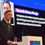 JP Morgan apuesta por Milei: "Argentina accede al crédito en marzo"