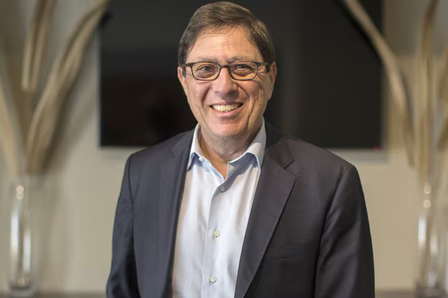 Riesgo país en mínimos: Miguel Kiguel destaca la lección de Ecuador para que Argentina regrese a los mercados