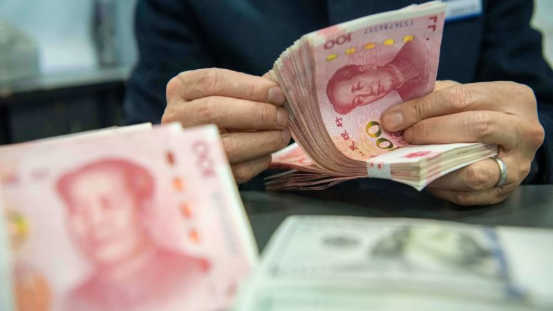 China presenta su estrategia para desafiar el dominio del dólar estadounidense