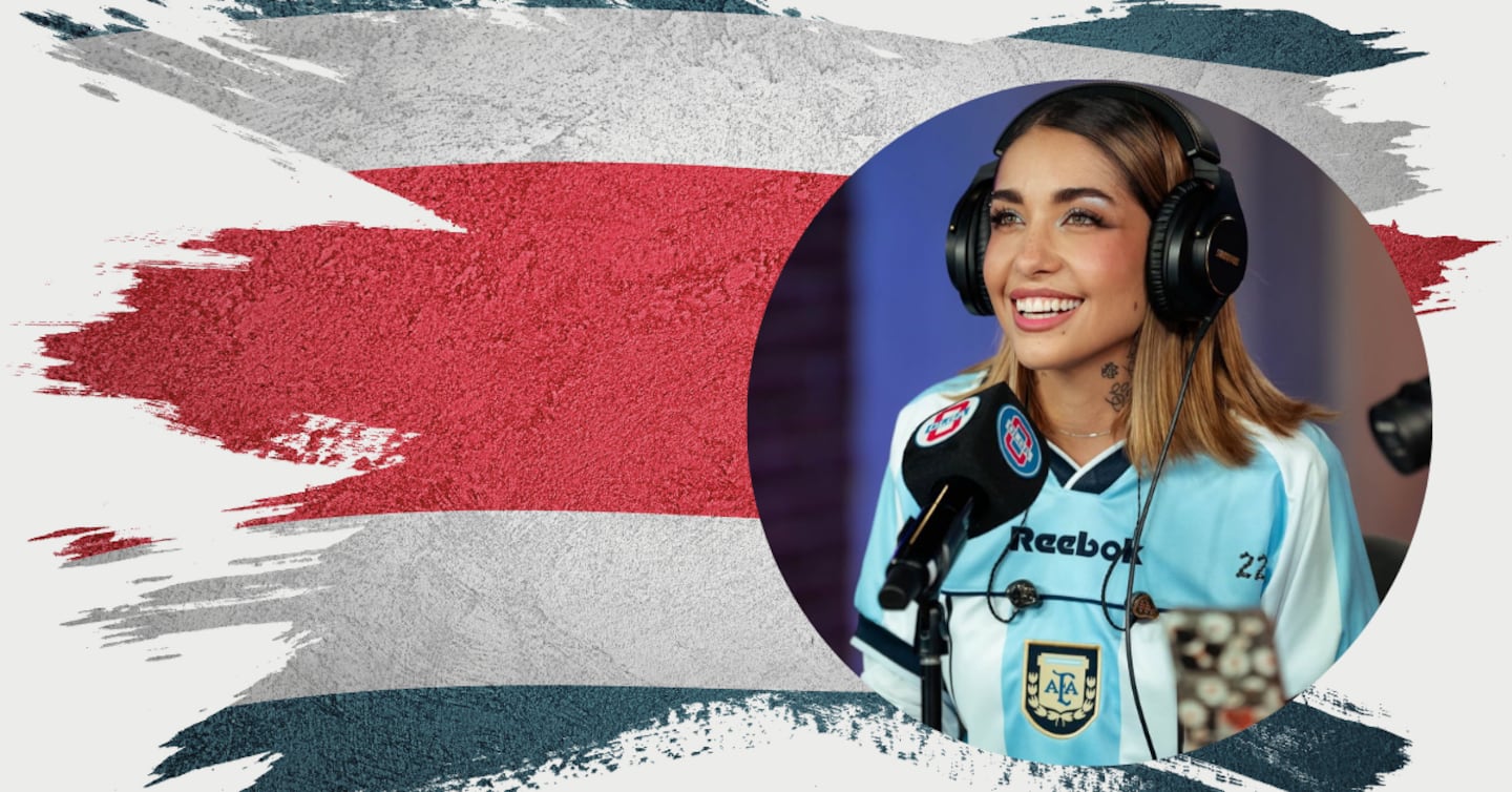 María Becerra disfruta de la gastronomía costarricense: gallo pinto, patacones y congos