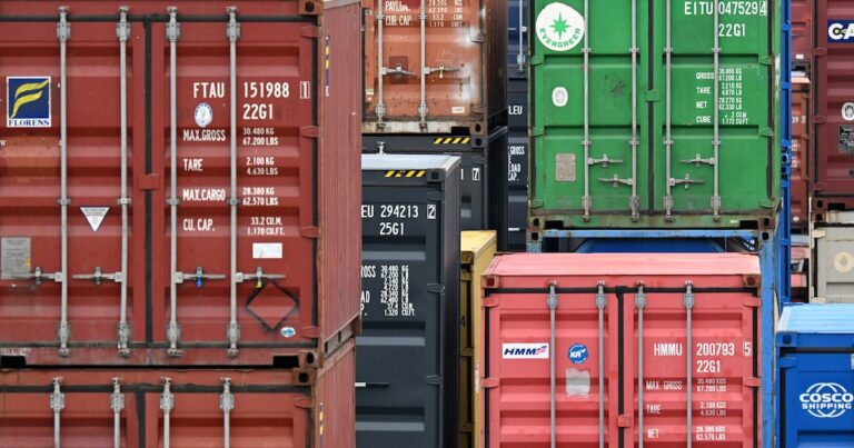 El sector privado enfrenta un aumento en la deuda en dólares 3 El sector privado, con más deuda en dólares