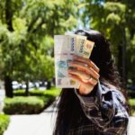 El fenómeno que explica por qué el 50% del sueldo se fue a mitad de mes