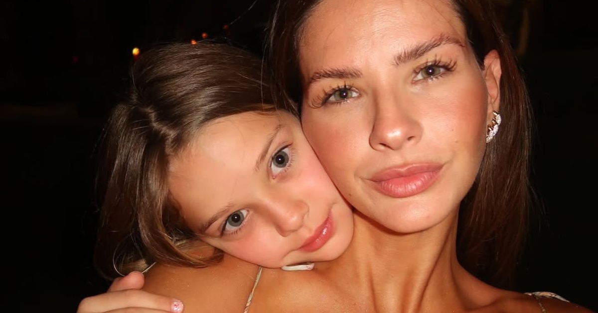 Decoración de Stranger Things y arte en la piscina: el cumpleaños de la hija de la China Suárez