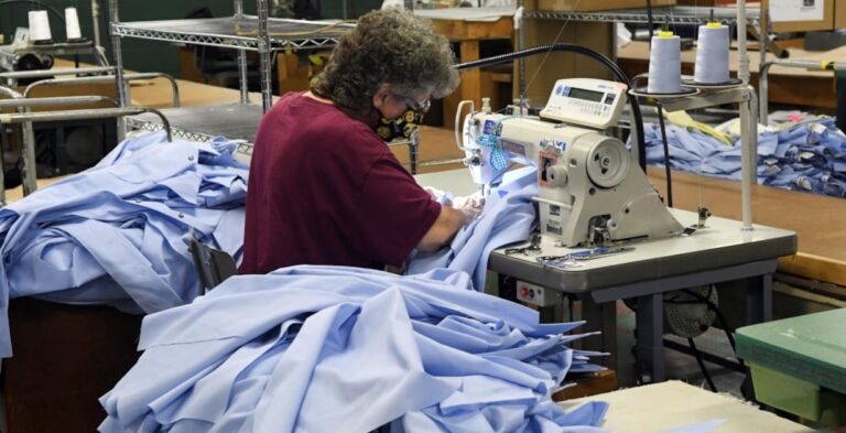 Sin protección, ¿qué industrias pueden sobrevivir en la Argentina?