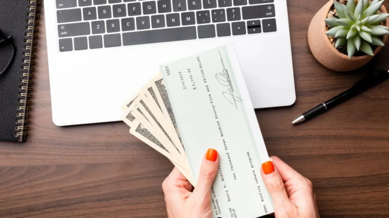 Aumento del 300% en cheques rechazados por falta de fondos en un año 3 En un año se triplicó la cantidad de cheques rechazados por falta de fondos