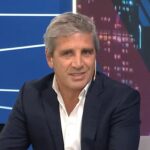 Con el dólar en baja y una inflación más alta de lo esperado, Luis Caputo enfrenta hoy una licitación de deuda clave