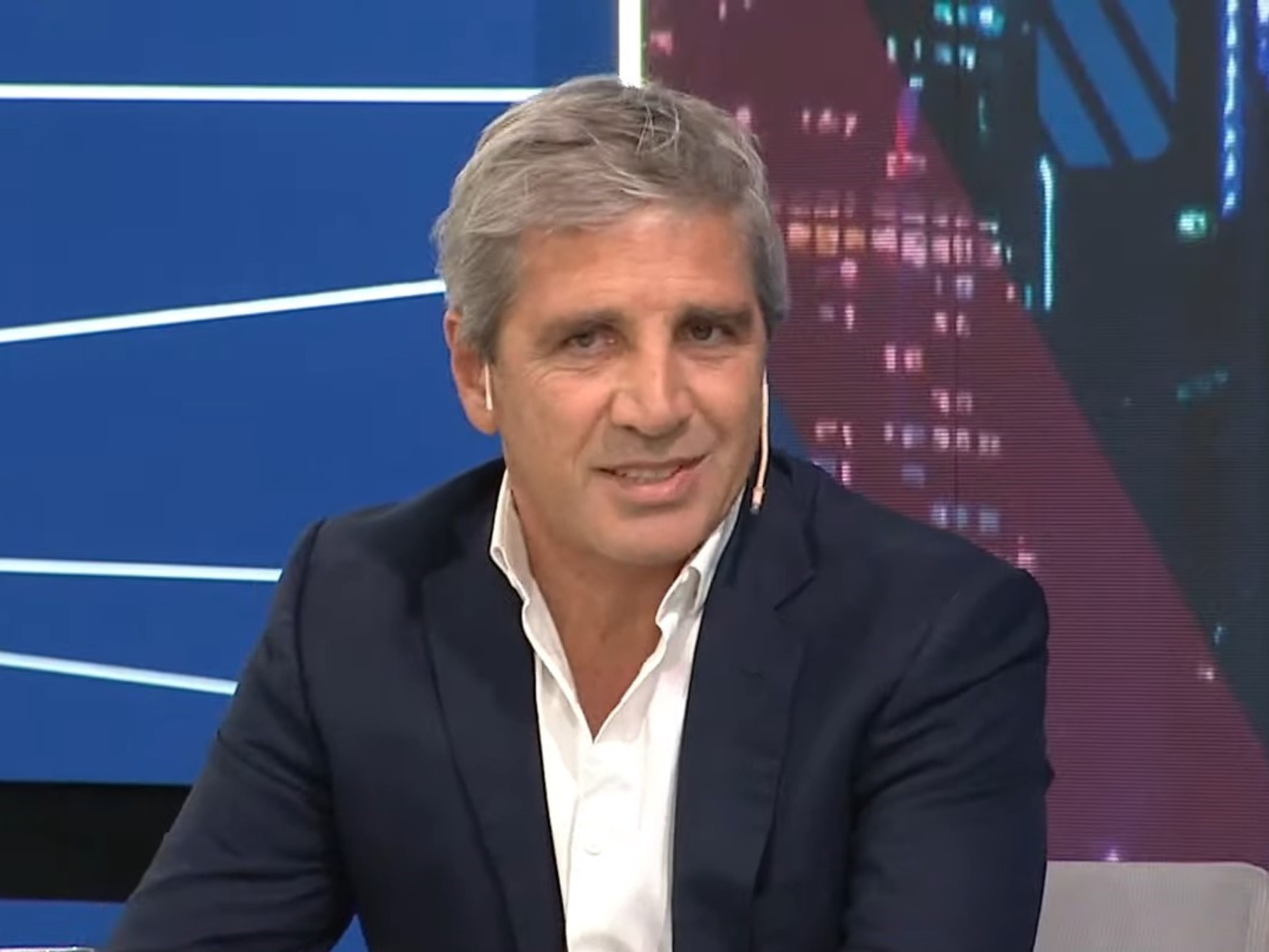 Luis Caputo enfrenta licitación de deuda clave ante la baja del dólar y alta inflación