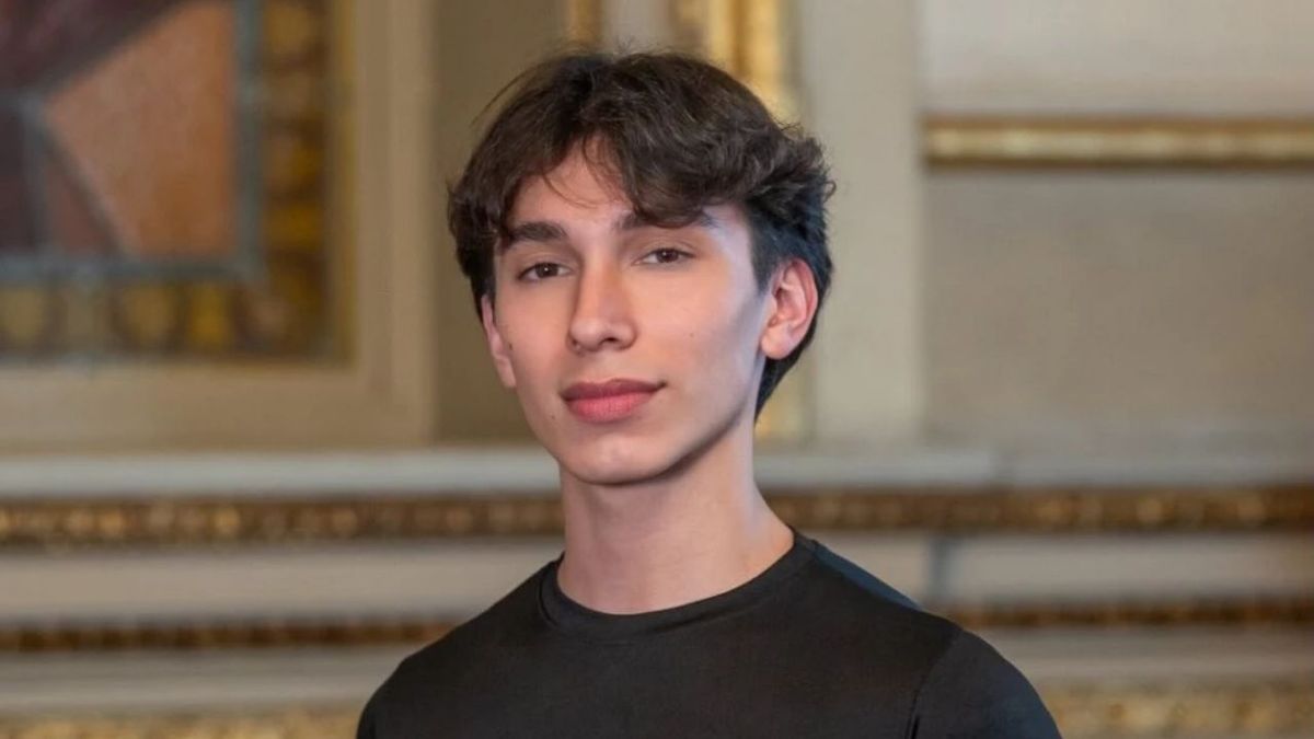 Polémica por comentarios homofóbicos contra bailarín del Colón en programa de Beto Casella