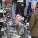 Comercio en crisis: 69 % con menos ventas y uno de cada cuatro redujo su planta