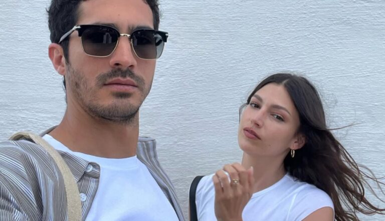 Úrsula Corberó comparte la primera postal de su hijo Dante junto a Chino Darín 4 Úrsula Corberó compartió la primera postal de Dante junto al Chino Darín y reveló el rostro del recién nacido