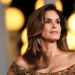 Empezó a modelar porque necesitaba trabajo y se transformó en la musa de los grandes diseñadores: los 60 años de Cindy Crawford