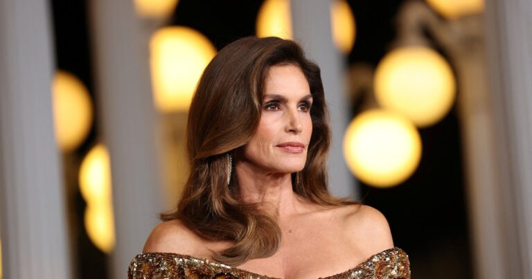 Ayuno intermitente, batidos y disciplina fitness: el secreto de Cindy Crawford para una silueta envidiable a los 58 años