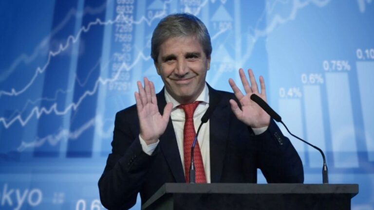 Inflación de enero: Luis Caputo estima un 2,5% 3 Para Luis Caputo la inflación de enero estará en torno al 2,5%