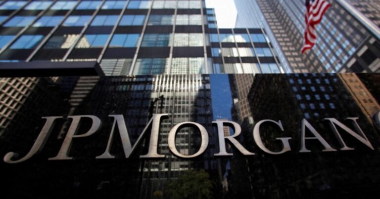 “Antifragilidad”: según J.P.Morgan, los vencimientos de deuda de 2027 pondrán a prueba el plan financiero del Gobierno de Milei