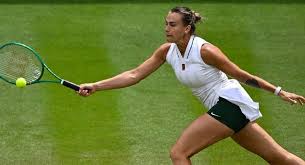 <html>
<head> <title>Ostapenko vs Sobolenko: Análisis y Pronósticos para Wimbledon 2026</title> <meta name="description" content="Descubre las últimas novedades sobre Ostapenko y su actuación en Wimbledon 2026. Pronósticos y análisis del partido contra Sobolenko.">
</head>
<body> <h1>Ostapenko vs Sobolenko: Análisis y Pronósticos para Wimbledon 2026</h1> <h2>La Expectativa Creciente en Wimbledon 2026</h2>
<p>El torneo de Wimbledon 2026 se encuentra en su etapa decisiva, y uno de los partidos más esperados es sin duda el enfrentamiento entre <strong>Jelena Ostapenko</strong> y Aryna Sobolenko. Con ambos tenistas en un gran nivel, las apuestas están a la orden del día, y los fanáticos no pueden esperar para ver cómo se desarrolla este emocionante duelo.</p> <h2>Ostapenko y su Estrategia en la Cancha</h2>
<p>Ostapenko ha demostrado ser una competidora formidable, con un estilo de juego agresivo que la ha llevado a múltiples victorias en torneos importantes. Su habilidad para adaptarse a diferentes superficies y oponentes la convierte en una jugadora a tener en cuenta en Wimbledon. <strong>Los analistas sugieren que su desempeño previo la posiciona como una fuerte contendiente para este encuentro.</strong></p> <h2>Las Apuestas y Pronósticos del Partido</h2>
<p>Según Liontips, el pronóstico para el partido entre Sobolenko y Ostapenko es de 1.67 a favor de Sobolenko. Sin embargo, muchos expertos consideran que Ostapenko tiene las herramientas necesarias para sorprender. <strong>Las estadísticas de sus enfrentamientos previos indican una rivalidad muy pareja, lo que añade intriga a este choque.</strong></p> <h2>¿Dónde Seguir las Últimas Novedades?</h2>
<p>Para aquellos que deseen estar al tanto de todas las novedades y resultados de Wimbledon, Tennis Now y Coinbase ofrecen actualizaciones constantes. No te pierdas la oportunidad de seguir cada momento clave del partido entre Ostapenko y Sobolenko en tiempo real.</p> </body>
</html> 1 ostapenko.png