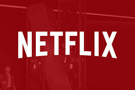 <html>
<head> <title>Netflix: Análisis del Desempeño y Proyecciones de Crecimiento en el Mercado</title> <meta name="description" content="Descubre las últimas tendencias y análisis sobre Netflix, incluyendo su desempeño en el mercado y las proyecciones de crecimiento.">
</head>
<body> <h1>Netflix: Análisis del Desempeño y Proyecciones de Crecimiento en el Mercado</h1>
<p>En los últimos días, las acciones de <strong>Netflix</strong> han estado oscilando cerca de los 70 dólares, lo que ha generado un intenso debate entre analistas sobre si se trata de una oportunidad única o una trampa de valor. Según un artículo de Yahoo Finance, esta situación podría ser una de las más significativas de la última década, lo que ha llevado a muchos inversores a cuestionar sus estrategias.</p> <h2>Proyecciones de Crecimiento para NFLX</h2>
<p>Por otro lado, Trefis ha analizado el potencial de crecimiento de <strong>Netflix</strong>, sugiriendo que, aunque las proyecciones son optimistas, el camino hacia el crecimiento sostenido no está exento de desafíos. La clave estará en cómo la compañía maneje su contenido original y la expansión en nuevos mercados.</p> <h2>¿Un Posible Bull Trap para Netflix?</h2>
<p>En un análisis más crítico, Seeking Alpha plantea la posibilidad de que <strong>Netflix</strong> esté atrapando a los inversores en un bull trap, sugiriendo que las expectativas de crecimiento podrían no cumplirse como se anticipaba. Este tipo de análisis subraya la importancia de seguir de cerca las tendencias y movimientos del mercado antes de tomar decisiones de inversión.</p> </body>
</html> 6 netflix